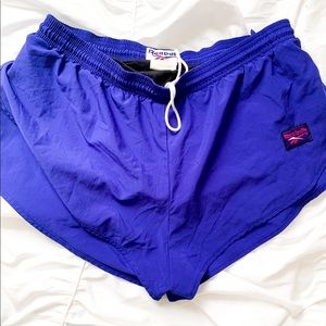 Reebok navy blue shorts 💙